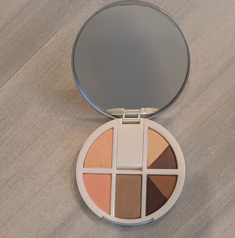 Pur Radiant Glow Duo Eyeshadow + Blush Palettes New